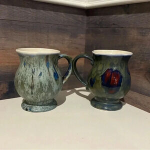 Vintage pair of 1973 KARE ceramic mugs stunning colors